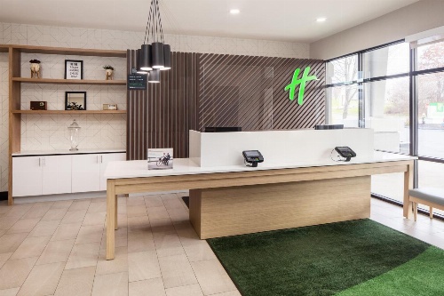 Holiday Inn Cheshire - Southington image 3